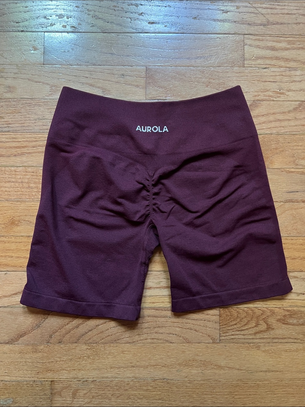 Aurola intensify booty scrunch shorts